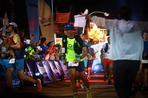 BIB: 100
                            <button type="button" onclick="openModal(22675718)" class="btn btn-primary btn-sm float-right btn-popup" data-toggle="modal" data-target=".modal-high-quality">
                        <i class="fas fa-shopping-cart"></i> Add to Cart
                    </button>
                                            <button type="button" onclick="isThisMe(22675718, true)" class="btn btn-success btn-sm float-right btn-popup btn-isme hidden" data-toggle="tooltip" data-placement="bottom" title="นี่คือรูปของคุณใช่ไหม คลิกที่นี่เพื่อเอาเข้าอัลบั้ม">
                        <i class="fas fa-plus"></i> Add to album
                    </button>
                    <button type="button" onclick="isThisMe(22675718, false)" class="btn btn-warning btn-sm float-right btn-popup btn-isnotme hidden">
                        <i class="fas fa-ban"></i> Remove from album
                    </button>